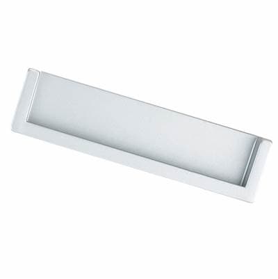 Richelieu America Contemporary Metal Edge Pull - 6167 - Matte Chrome