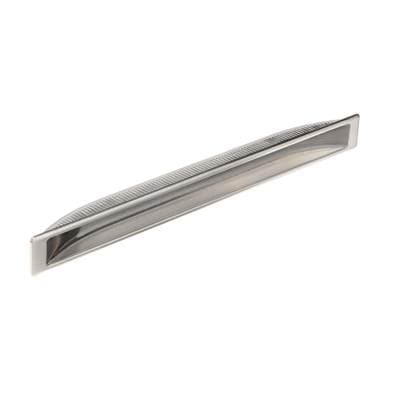 Richelieu America Contemporary Metal Edge Pull - 6895 - Brushed Nickel by Richelieu America