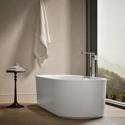 VoluteE 70-7/8'' x 30-3/8'' freestanding bath with shroud - image 12