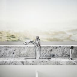 image focused on single product story