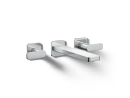 3/4 view of product