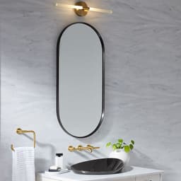 image focused on single product story