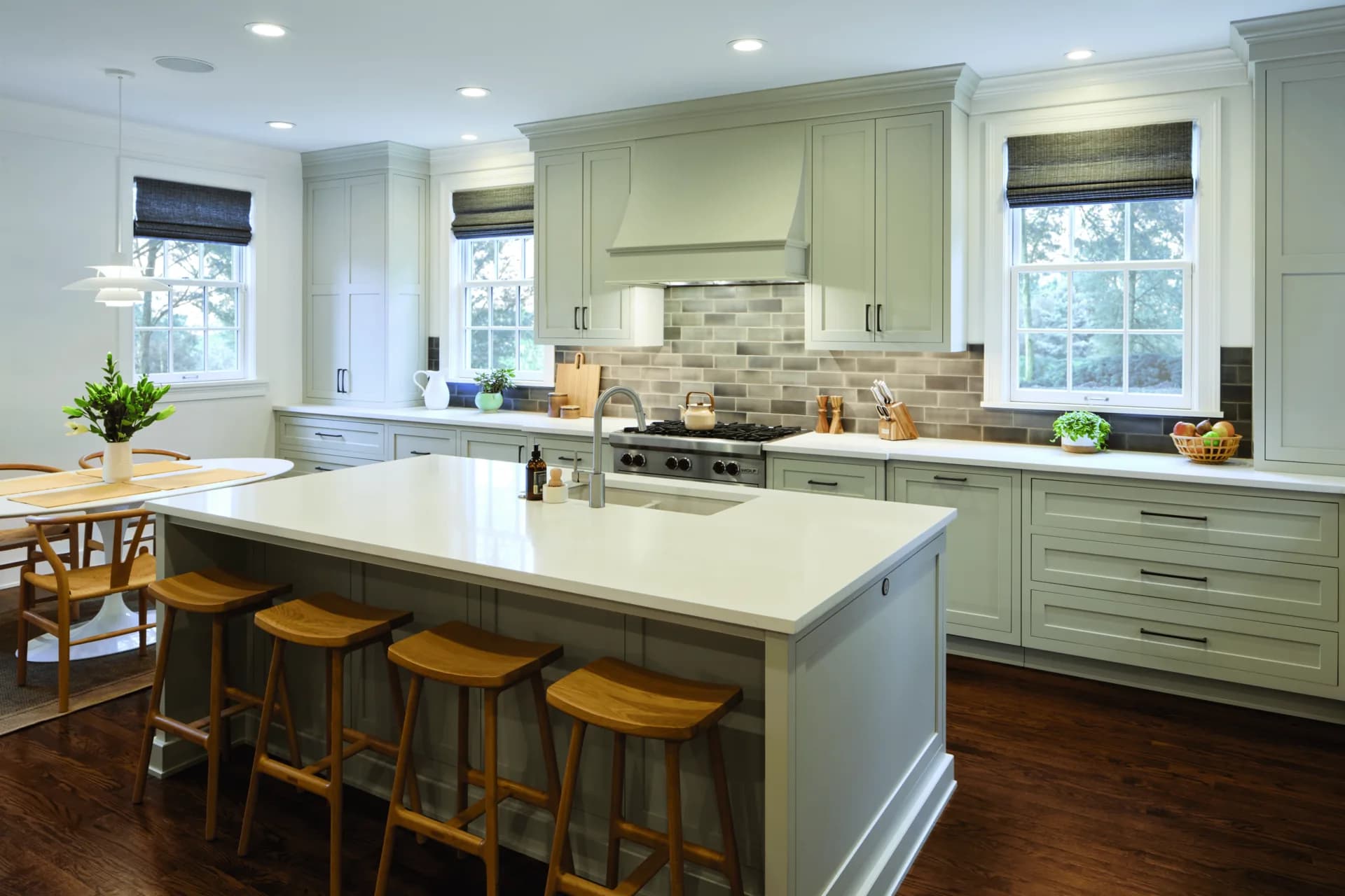 Luxury modern kitchen with island and pendant lighting