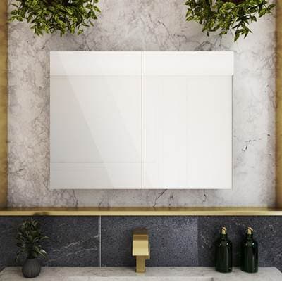 Maidstone 32 Bt 24 Inch Double Door Medicine Cabinet - Stainless Steel by Maidstone
