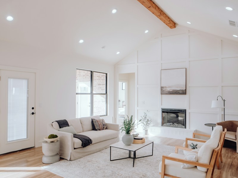 Lakehome Whole-Floor Renovation